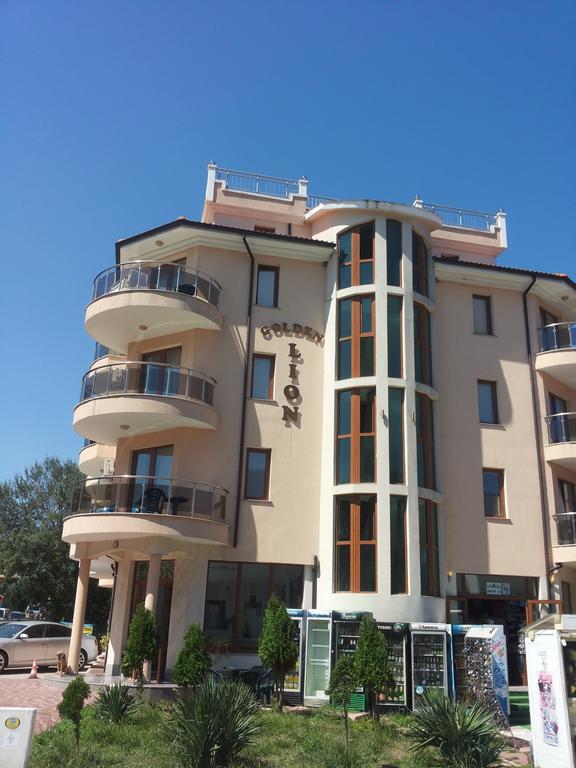 Family Hotel Golden Lion Primorsko Exterior foto